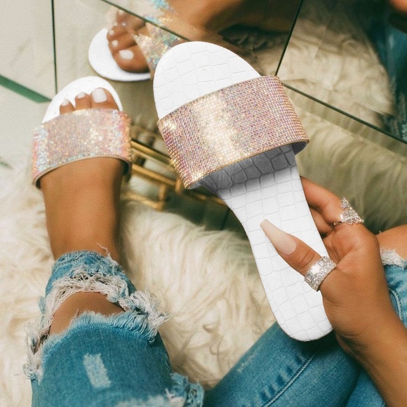 NEW🔥 Open Toe Rainbow AB Rhinestone Slides Sandal - Picture 2 of 5